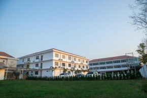 Ruby Hotel